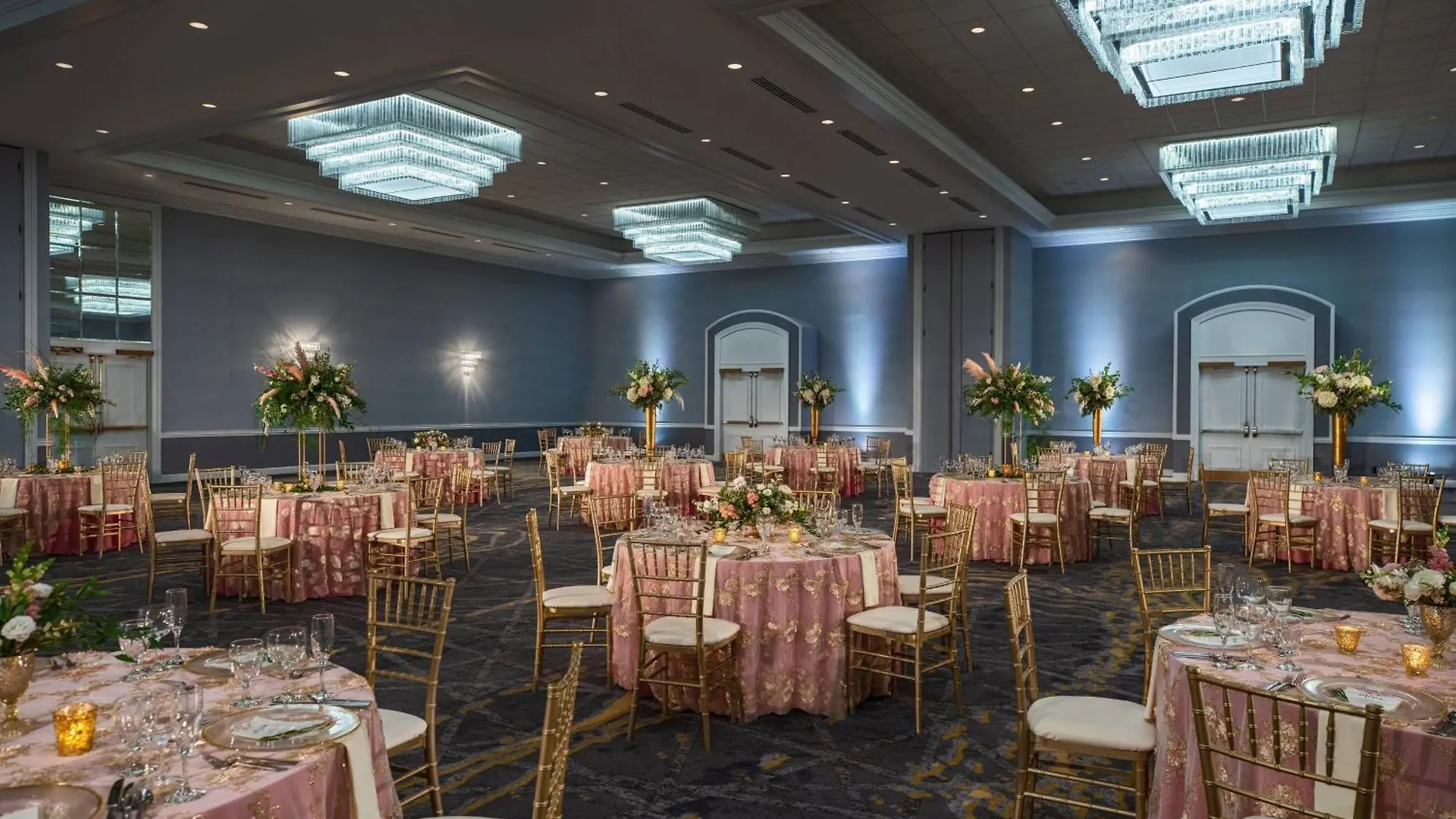 Renaissance Columbus Downtown Hotel
